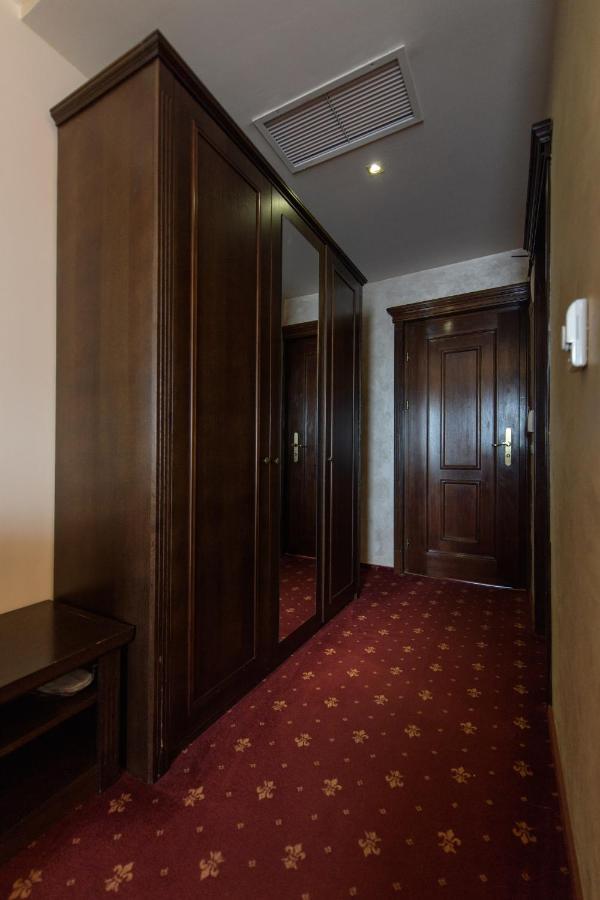 Hotel Golden Palace Mamaia Luaran gambar